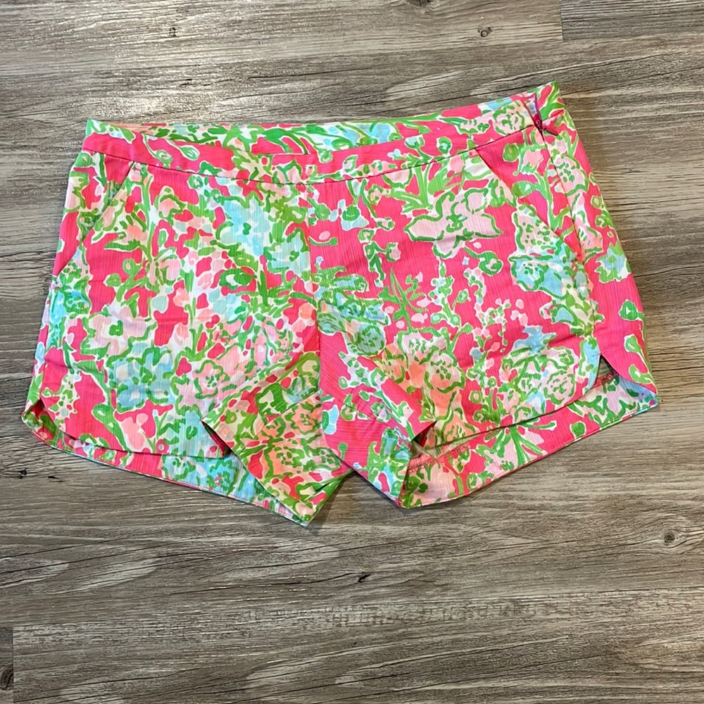Lilly Pulitzer Shorts size 2